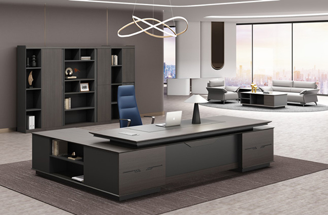 班臺側(cè)視圖